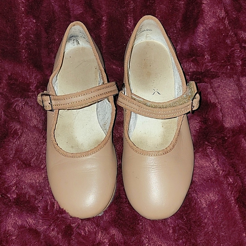 Tap shoes